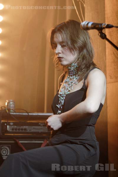 DASHA AND VORSE - 2007-01-05 - PARIS - La Fleche d'Or - 